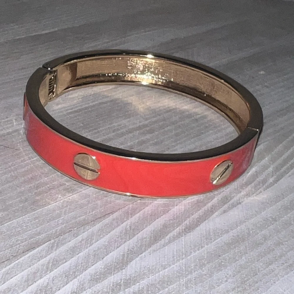 Orange “nailhead” bracelet - Picture 2 of 4